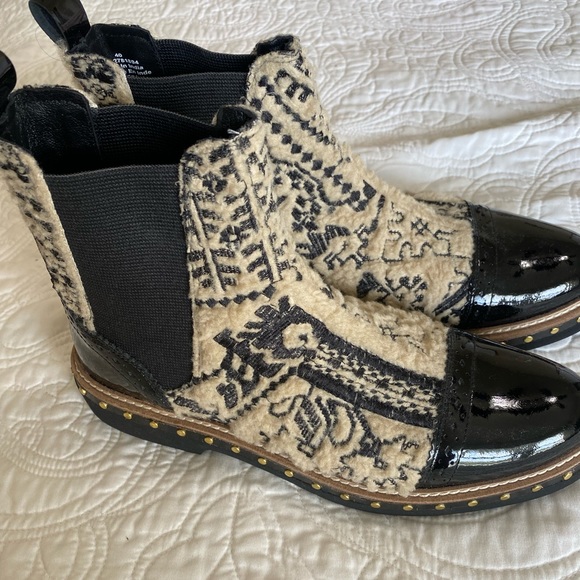 Free People Shoes - Free People Atlas Chelsea Boot New in Box